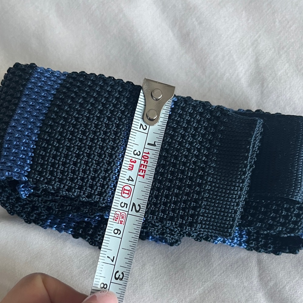 Burberry Black and Blue Striped Knit Tie - Picture 4 of 4